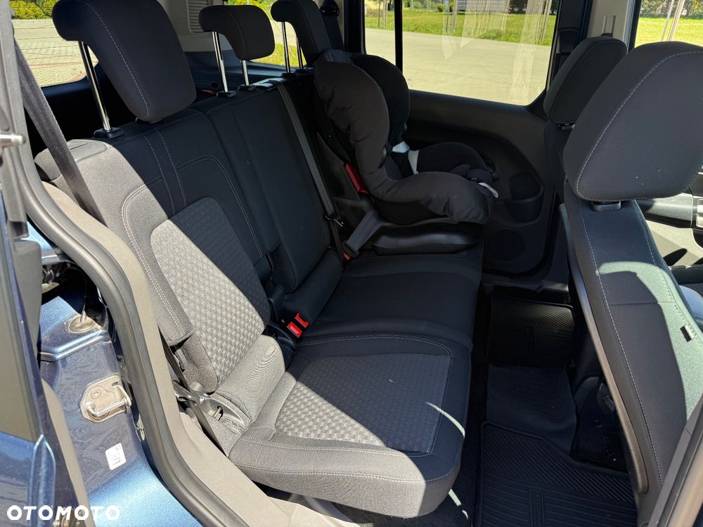 Ford Tourneo Connect Grand 1.5TDCi Start/Stop Titanium - 22