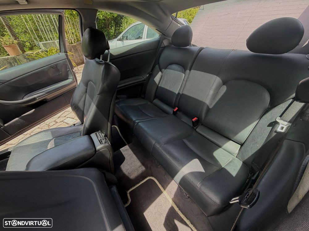 Mercedes-Benz C 220 - 13