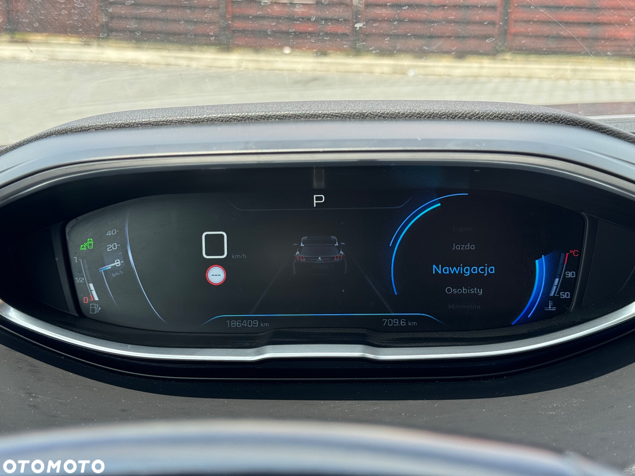 Peugeot 3008 1.6 BlueHDi Allure S&S EAT6 - 33