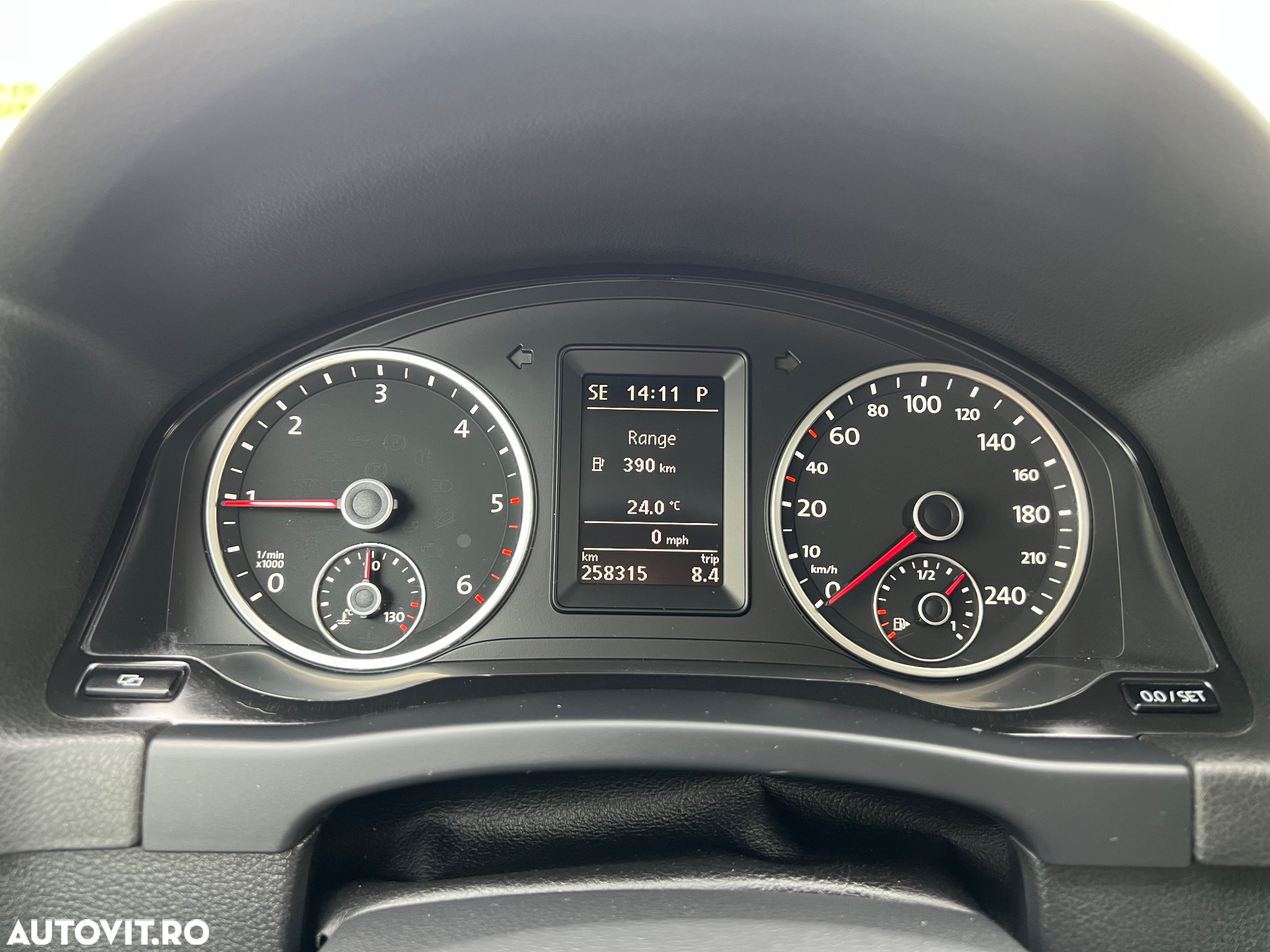Volkswagen Tiguan 2.0 TDI 4Motion DSG Sport & Style - 22