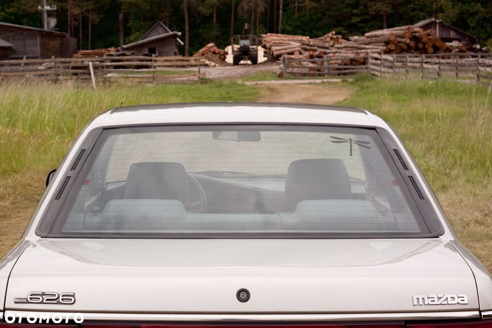 Mazda 626 2.0 D LX - 14