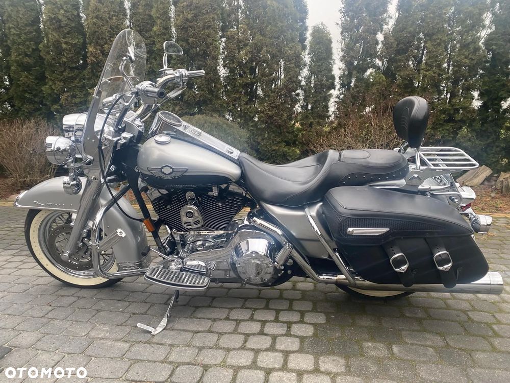 Harley-Davidson Touring Road King - 4