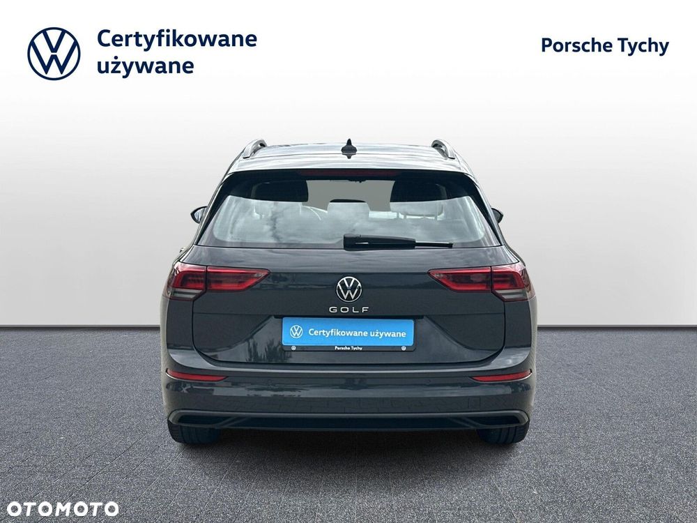 Volkswagen Golf - 28