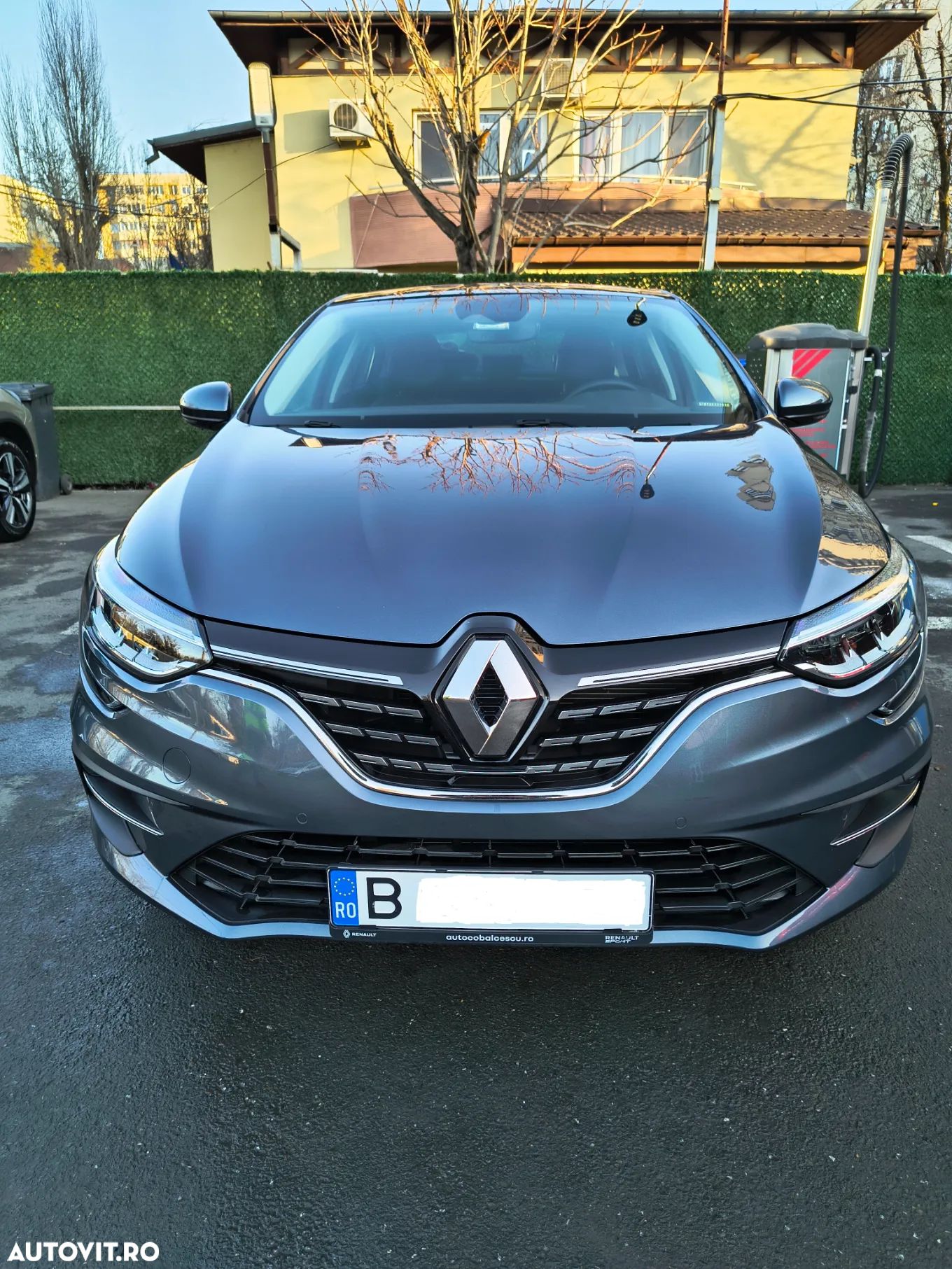 Renault Megane TCe 140 GPF Techno - 1