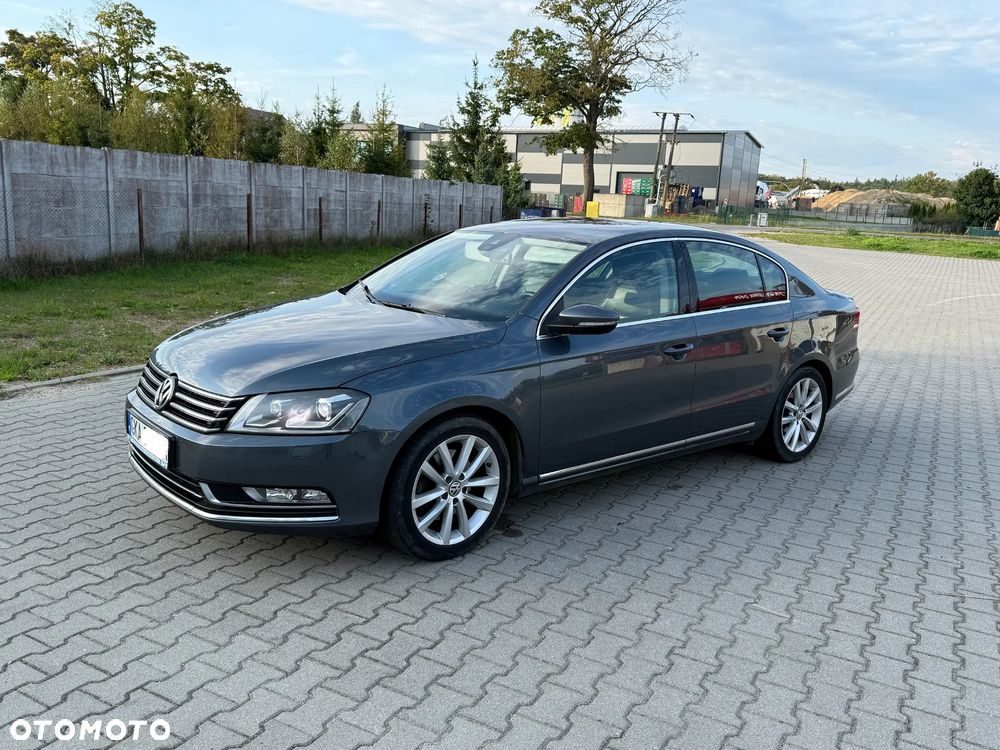 Volkswagen Passat 2.0 TDI 4Mot Highline DSG - 4