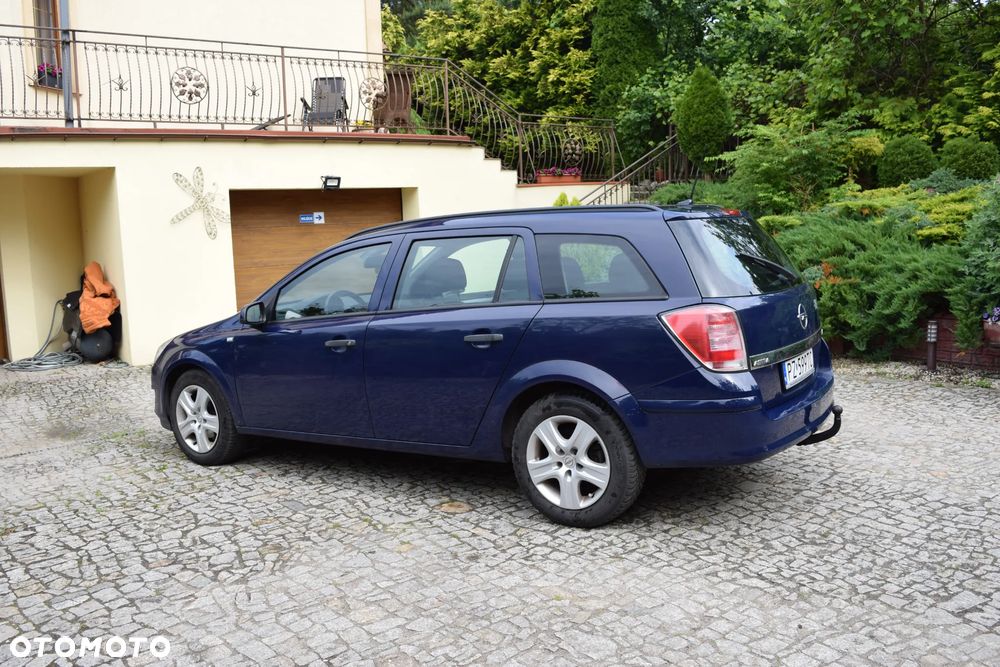 Opel Astra 1.7 CDTI - 4
