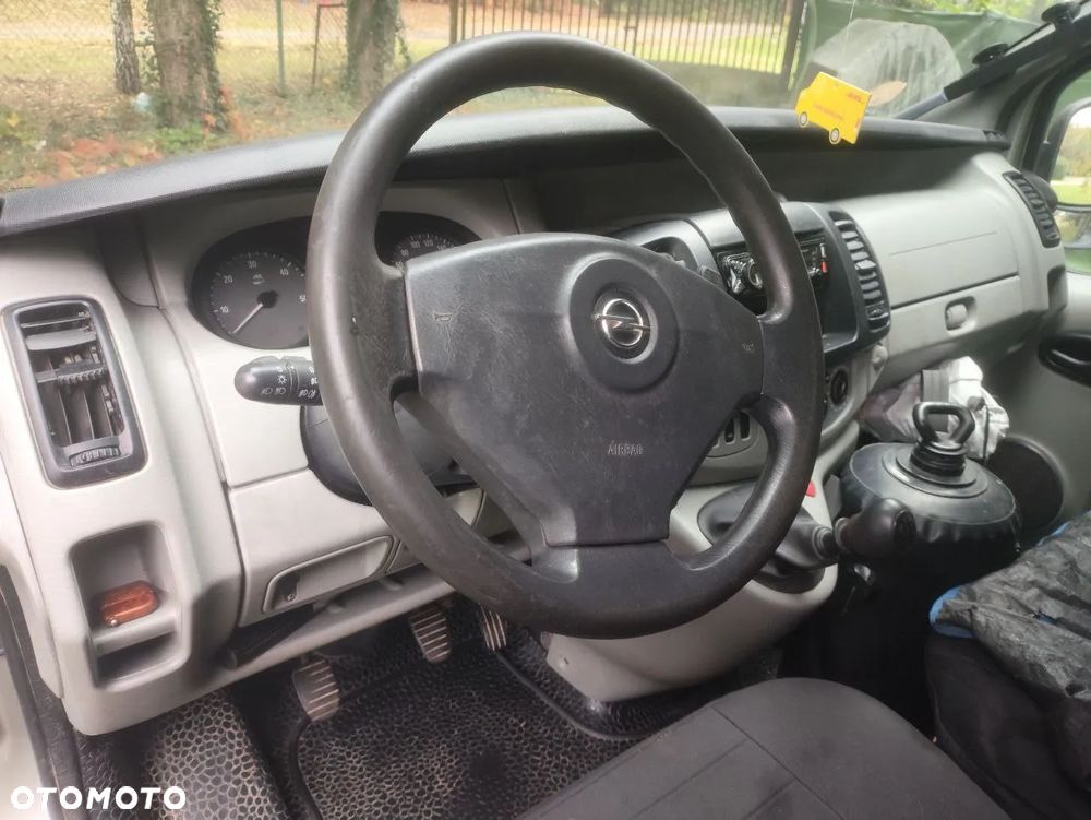 Opel Vivaro - 4