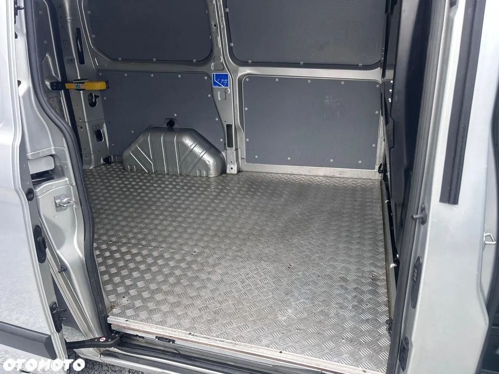 Ford Transit Custom - 15
