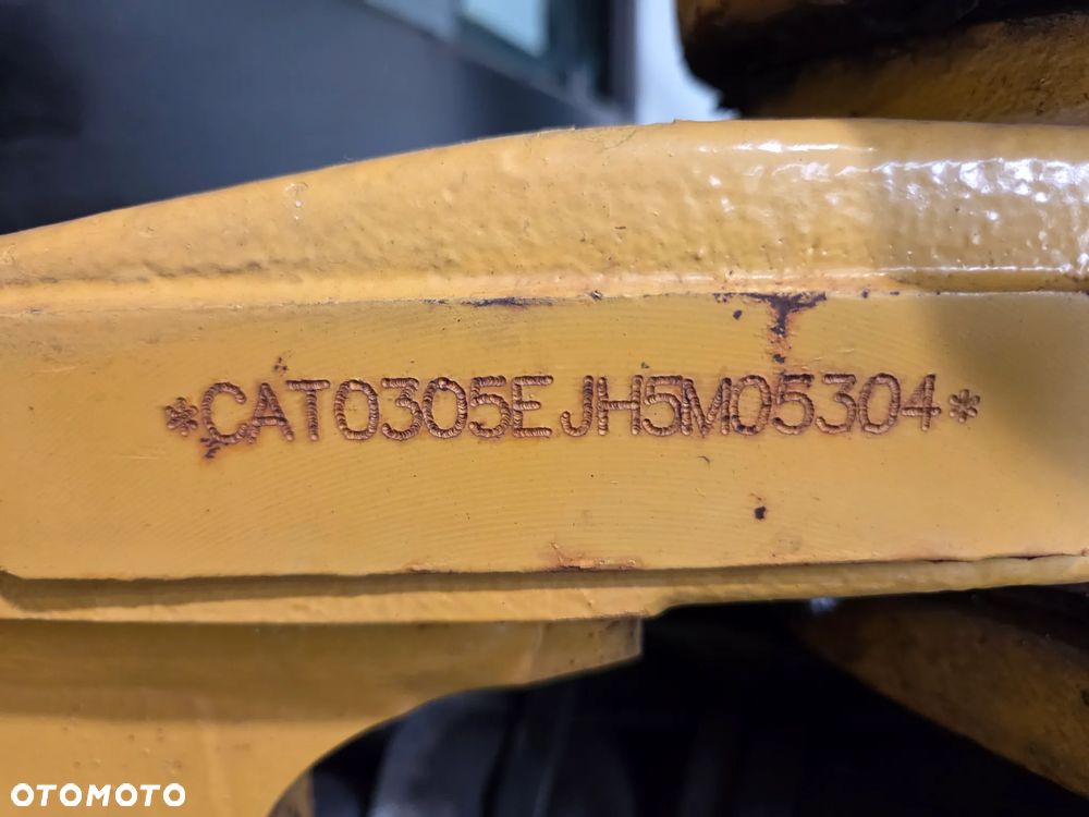 Caterpillar 305E2 - 18