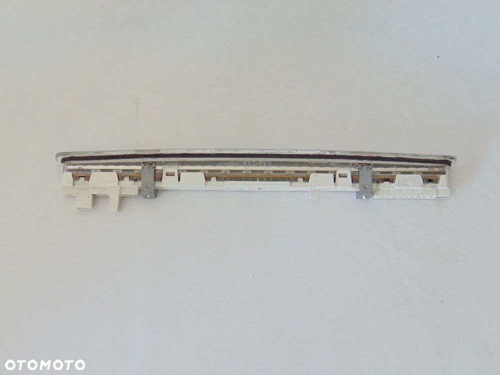 ORYGINAŁ lampa światło stop LED w klapę lampka Opel Vectra C sedan 02-05r - 15