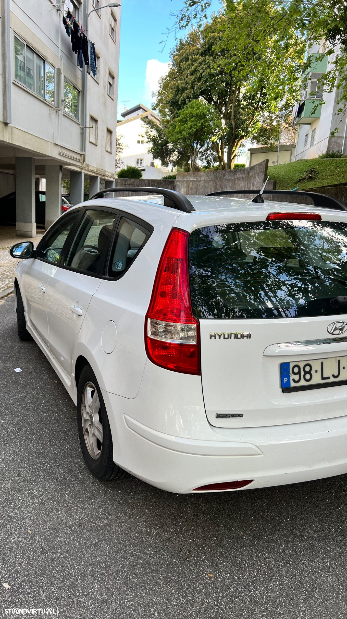 Hyundai i30 CW 1.6 CRDi Blue Comfort - 13