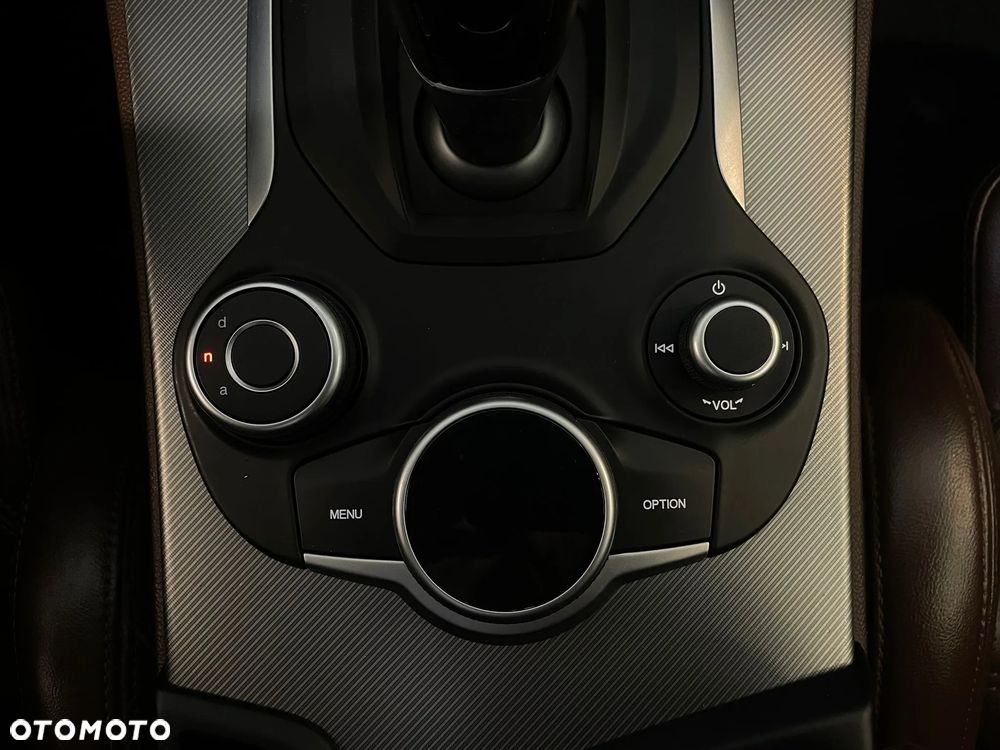 Alfa Romeo Stelvio 2.0 Turbo Sprint Q4 - 22