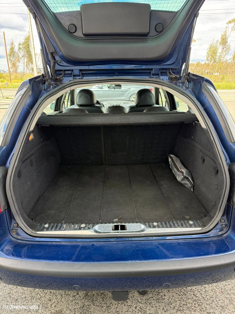 Peugeot 407 SW 1.6 HDi Navteq - 13