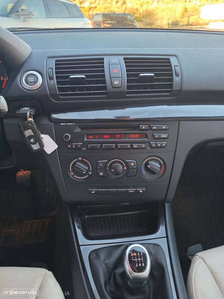 BMW 123 d DPF Edition Sport - 10