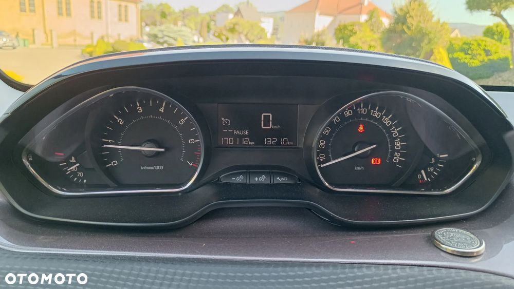 Peugeot 2008 1.6 VTi Active - 19