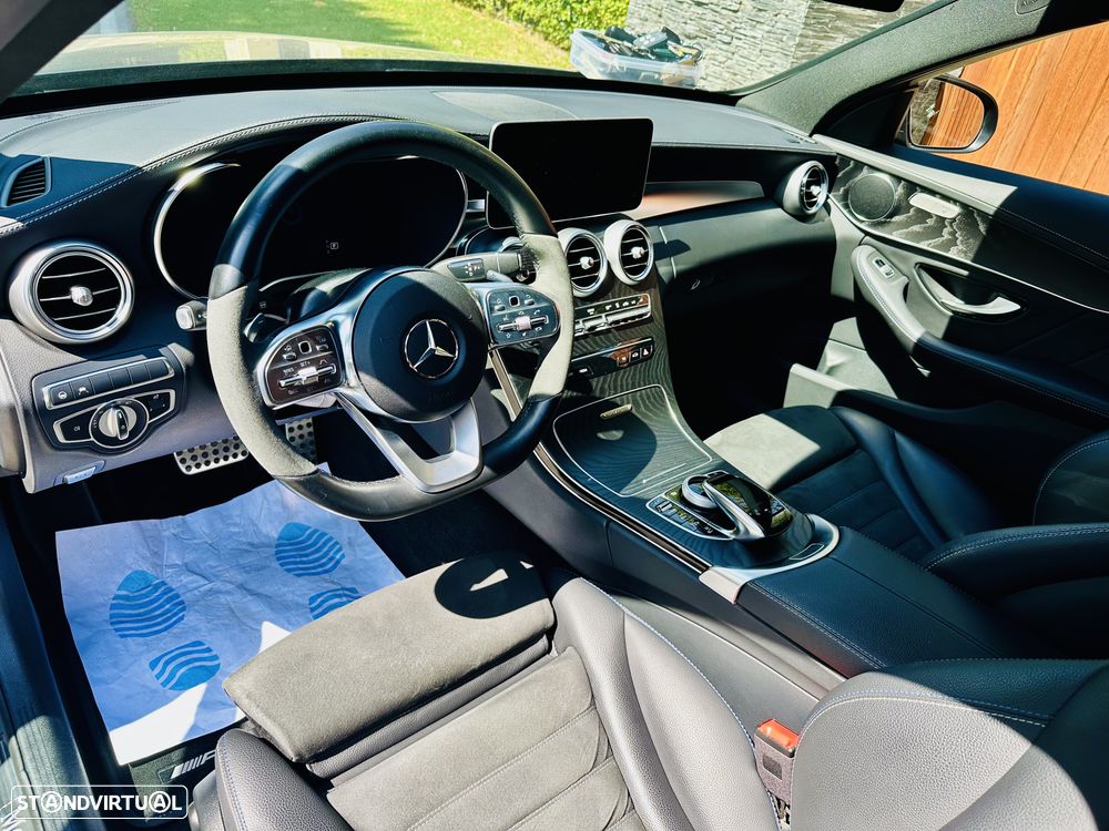 Mercedes-Benz C 300 BlueTEC Hybrid AMG Line - 23