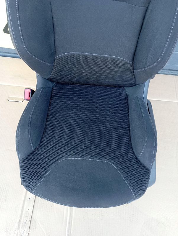 CITROEN C3 II 2 SIEDZENIE POSZYCIE FOTELA KIEROWCY LEWEGO EUROPA - 2