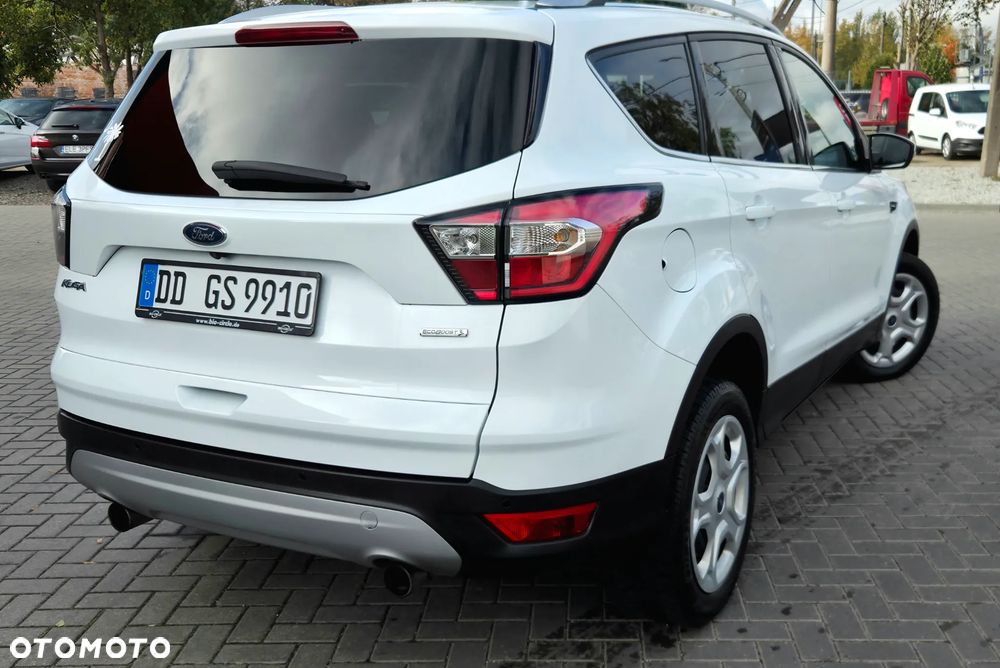 Ford Kuga 1.5 EcoBoost 2x4 Titanium - 14