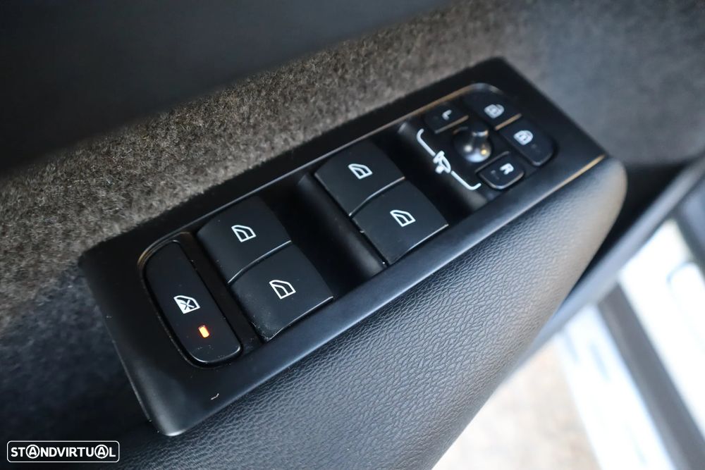 Volvo XC 40 1.5 T5 PHEV Inscription - 20