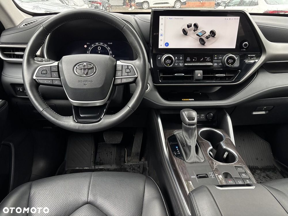 Toyota Highlander - 11