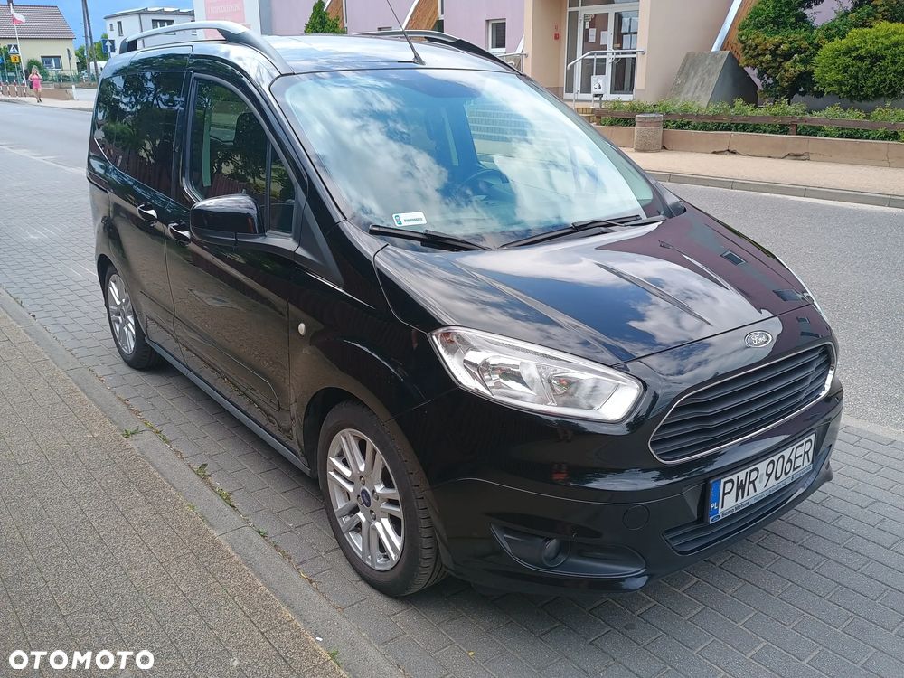 Ford Tourneo Courier 1.0 EcoBoost Titanium - 1