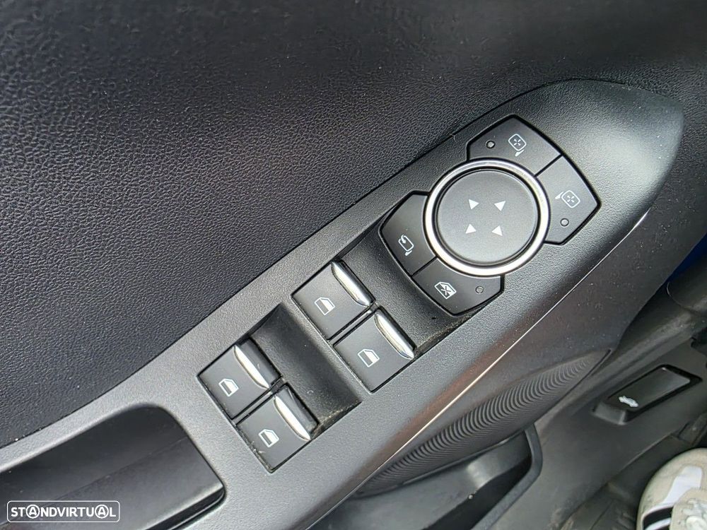 Ford Puma 1.0 EcoBoost Hybrid ST-LINE - 34