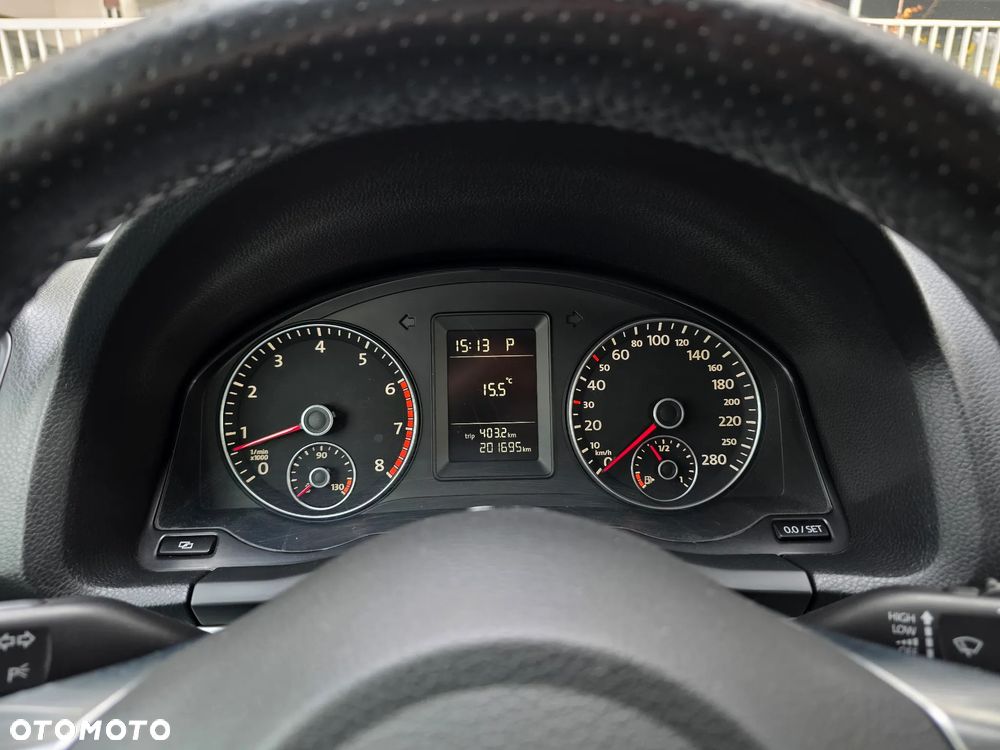 Volkswagen Scirocco 1.4 TSI DSG - 17