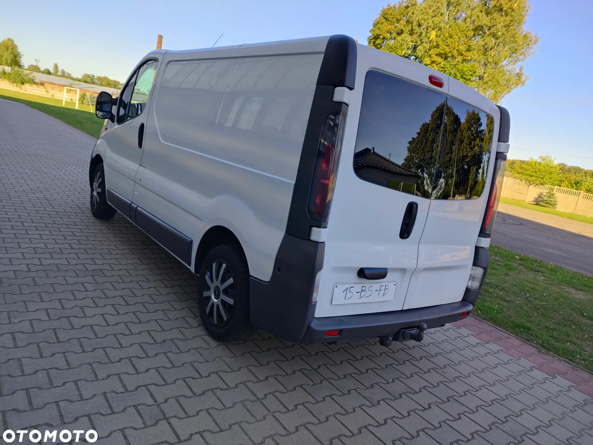 Opel Vivaro - 12