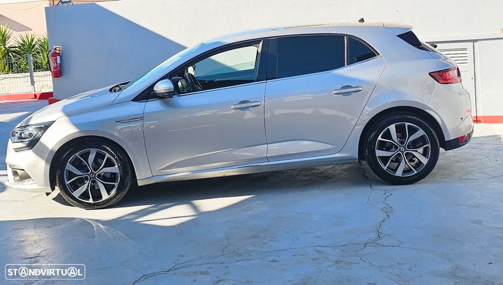 Renault Mégane ENERGY dCi 110 EDC GT LINE - 14