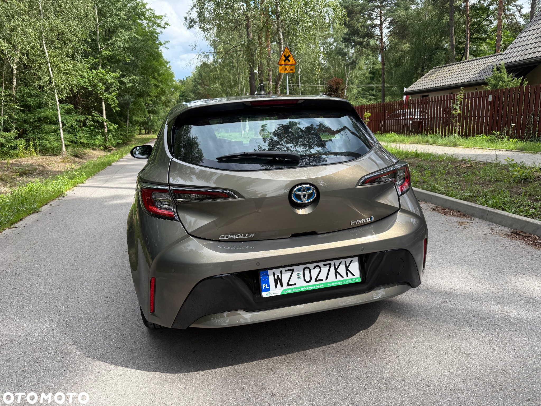 Toyota Corolla 1.8 Hybrid Comfort - 10