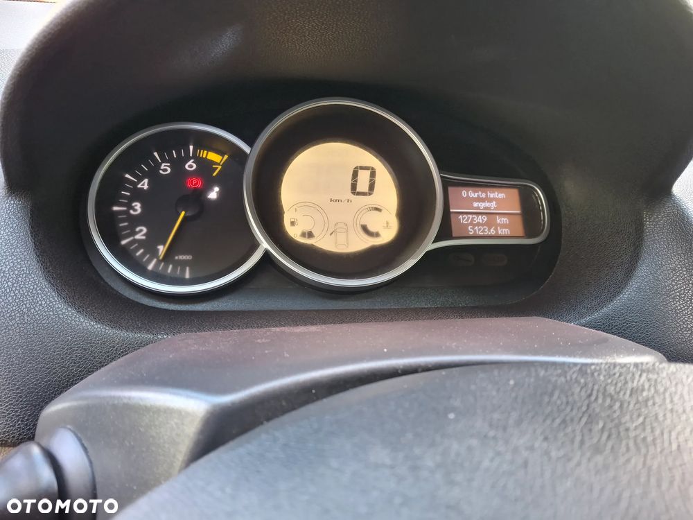 Renault Megane 1.6 16V 100 Authentique - 12