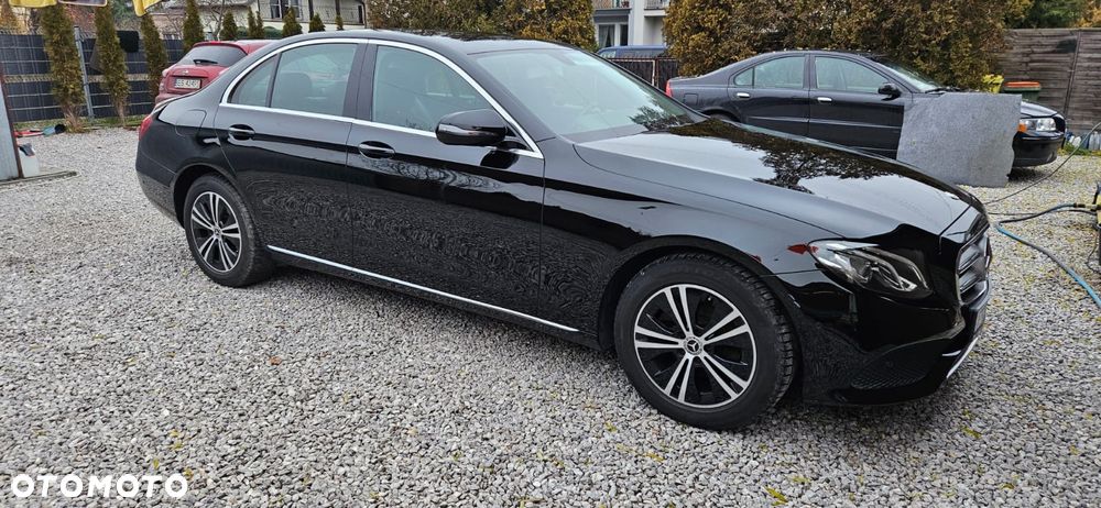 Mercedes-Benz Klasa E 200 d 9G-TRONIC - 16