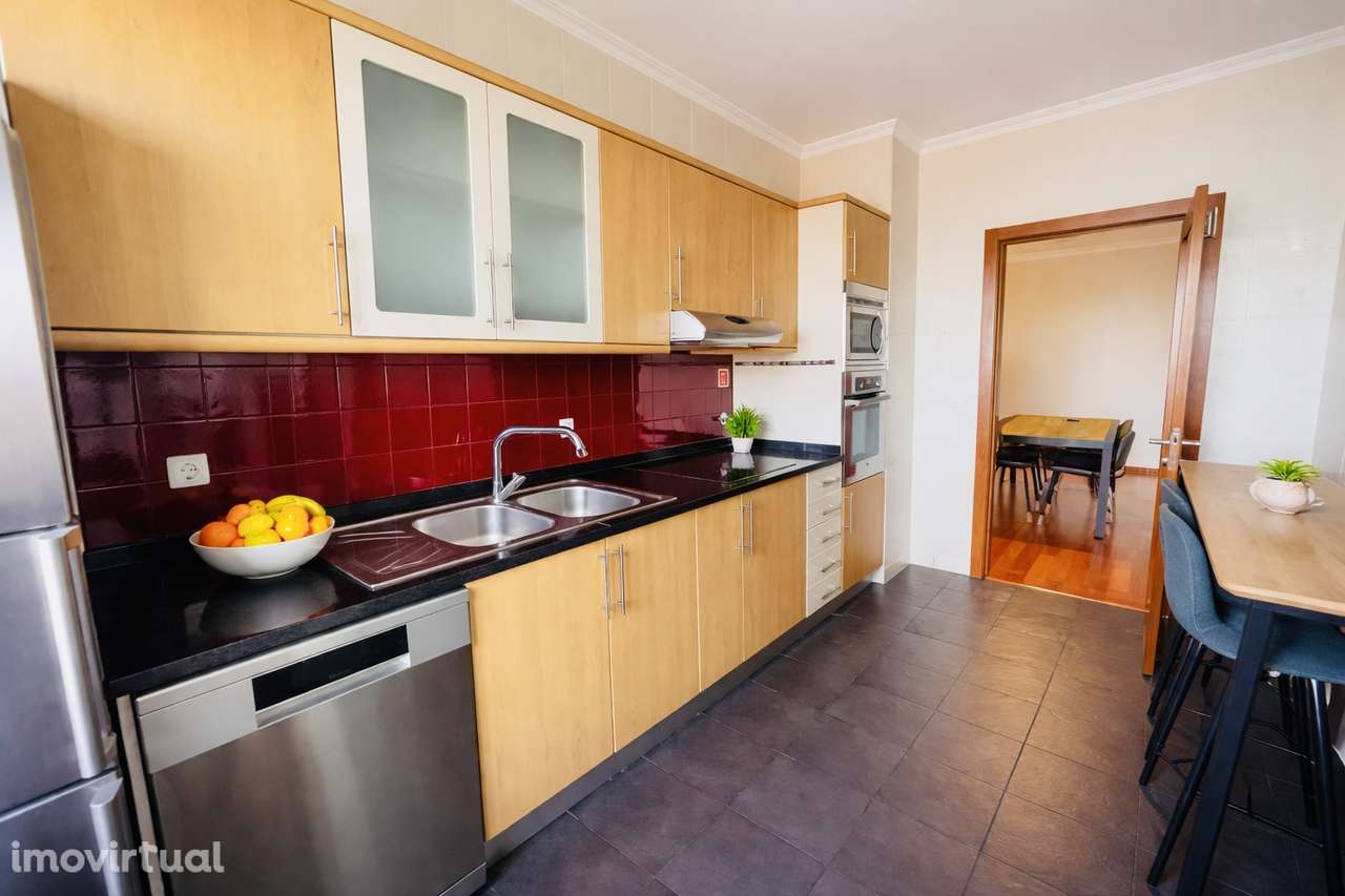 Apartamento T3 com sótão - Grande imagem: 2/13