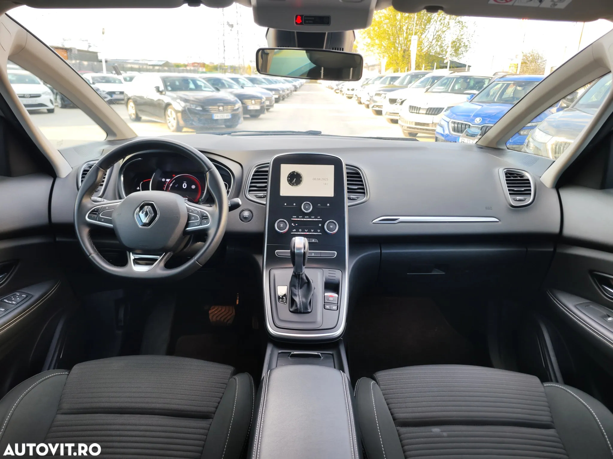 Renault Grand Scenic BLUE dCi 120 EDC BUSINESS EDITION - 9