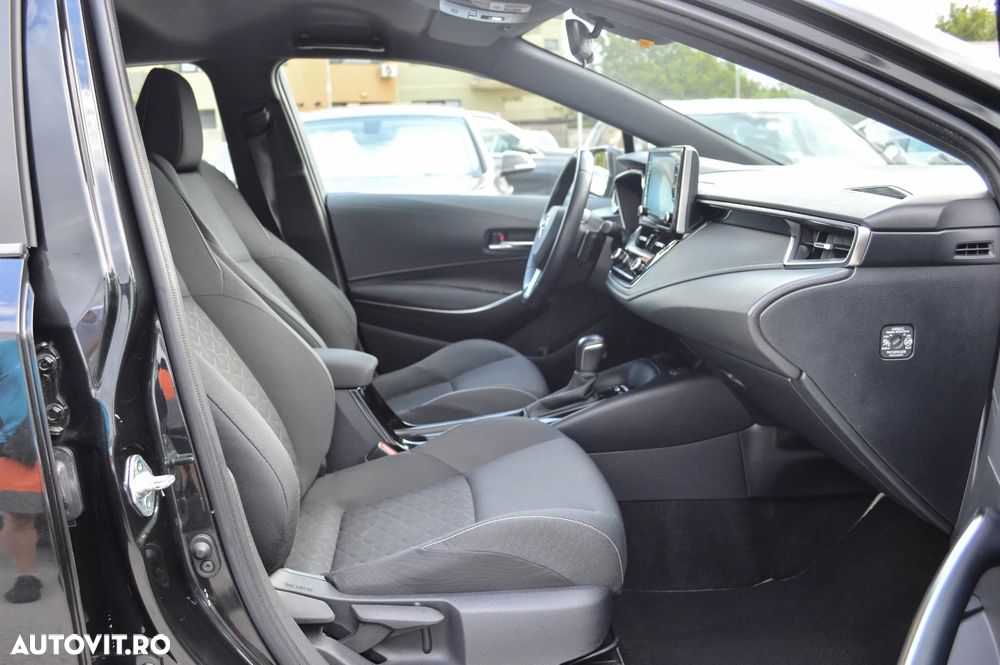 Toyota Corolla 2.0 Business Edition - 26