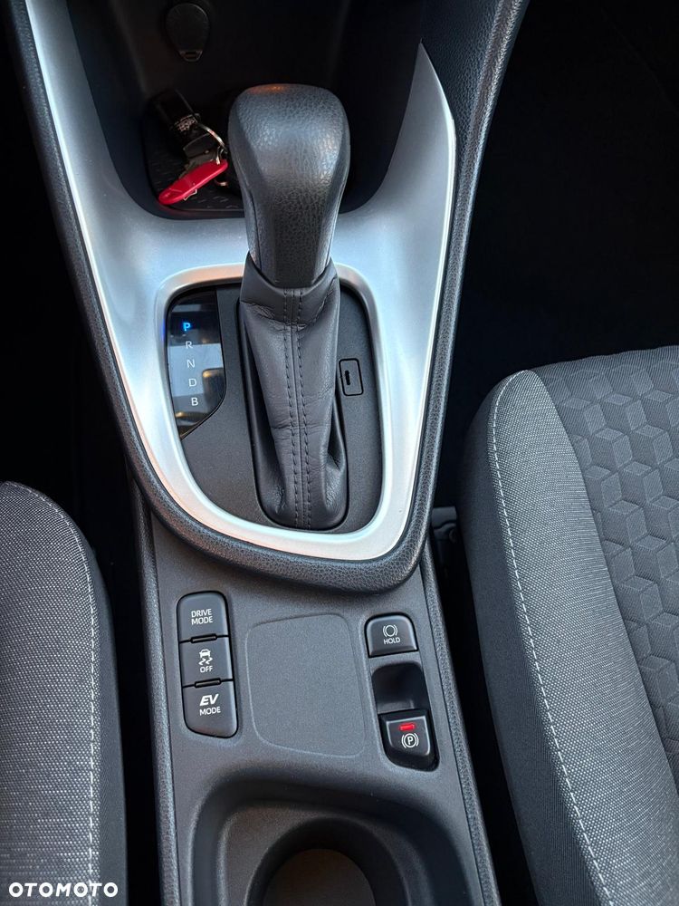 Toyota Yaris Hybrid 1.5 Active - 17