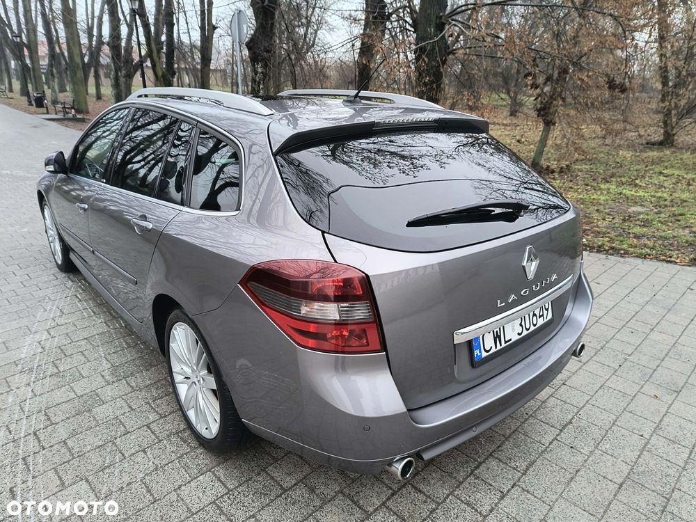 Renault Laguna dCi 180 FAP Initiale - 6