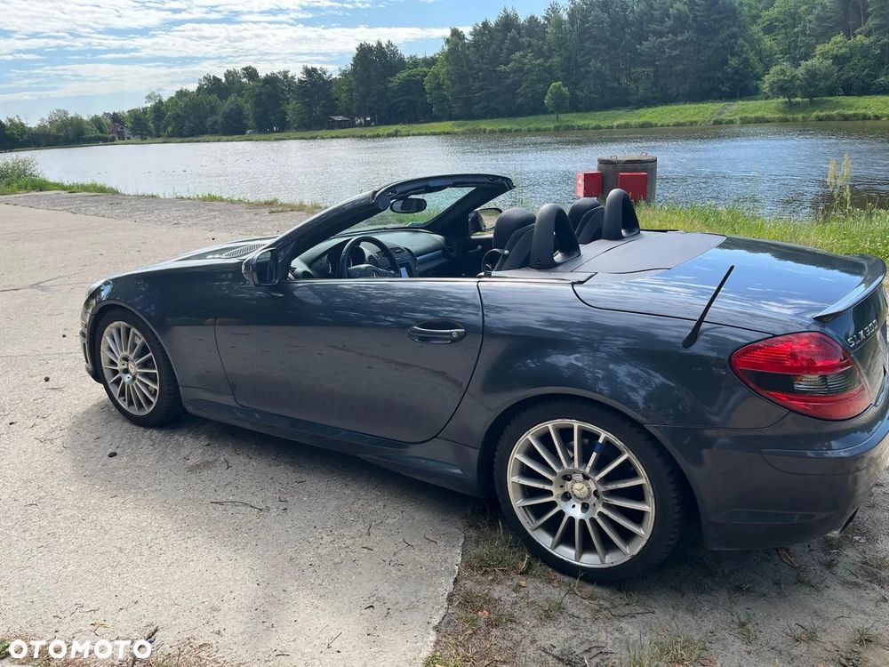 Mercedes-Benz SLK 300 7G-TRONIC 2LOOK Edition - 2