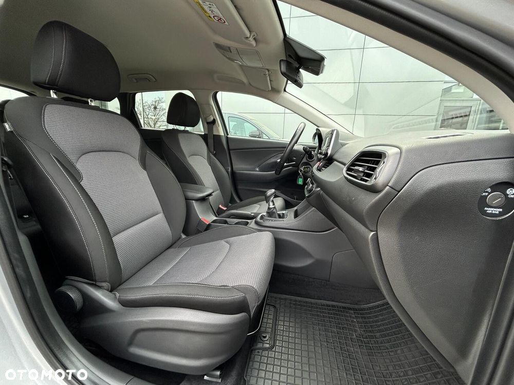 Hyundai i30 1.0 T-GDI Modern - 17