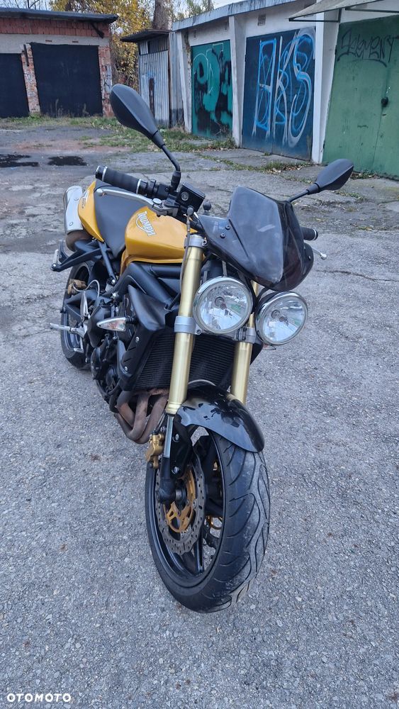 Triumph Street Triple 675 cały na części. Bezwypadkowy. Rama, czasza, lampa, bak, wahacz, zaciski, tłumik, kierunkowskazy, chłodnica. - 6