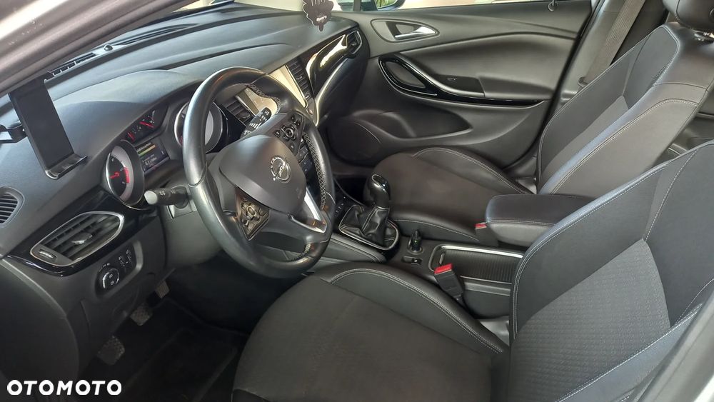 Opel Astra 1.6 CDTI Dynamic S&S - 12