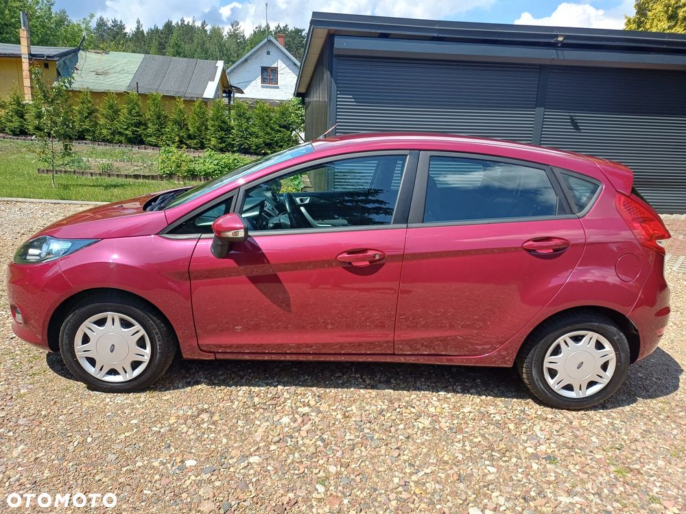 Ford Fiesta - 8