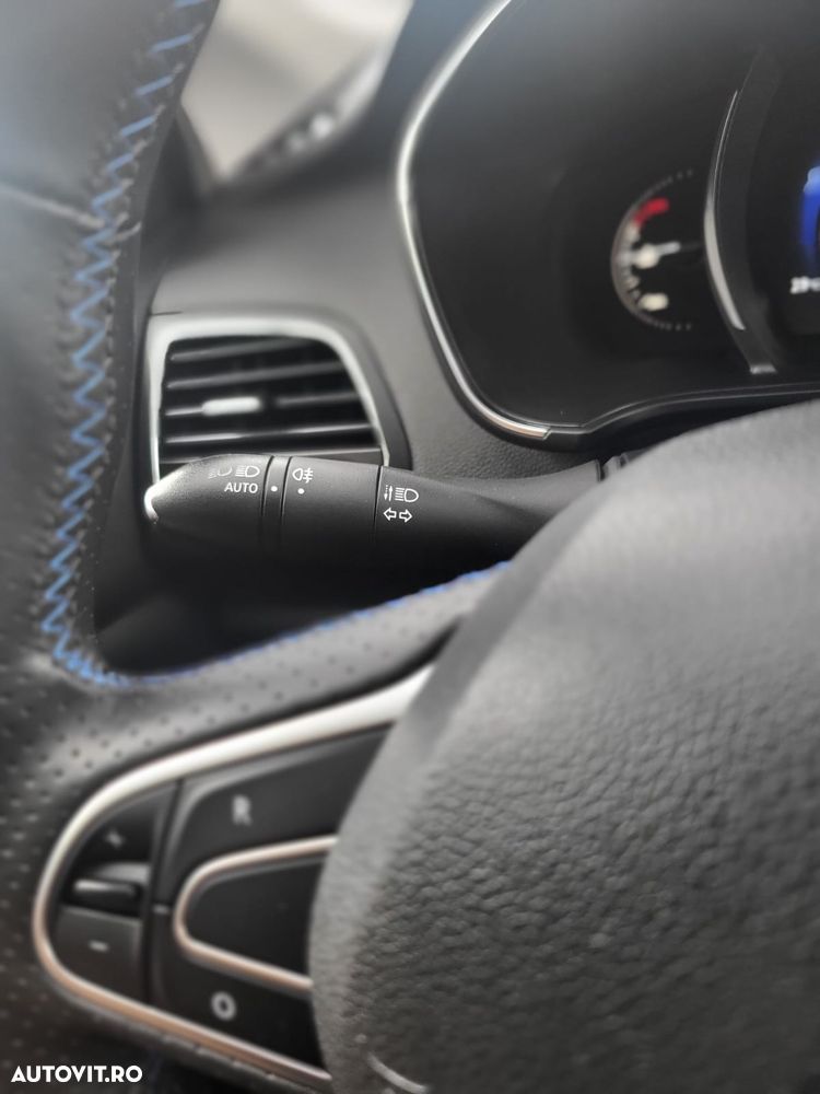 Renault Megane ENERGY dCi 110 GT LINE - 14