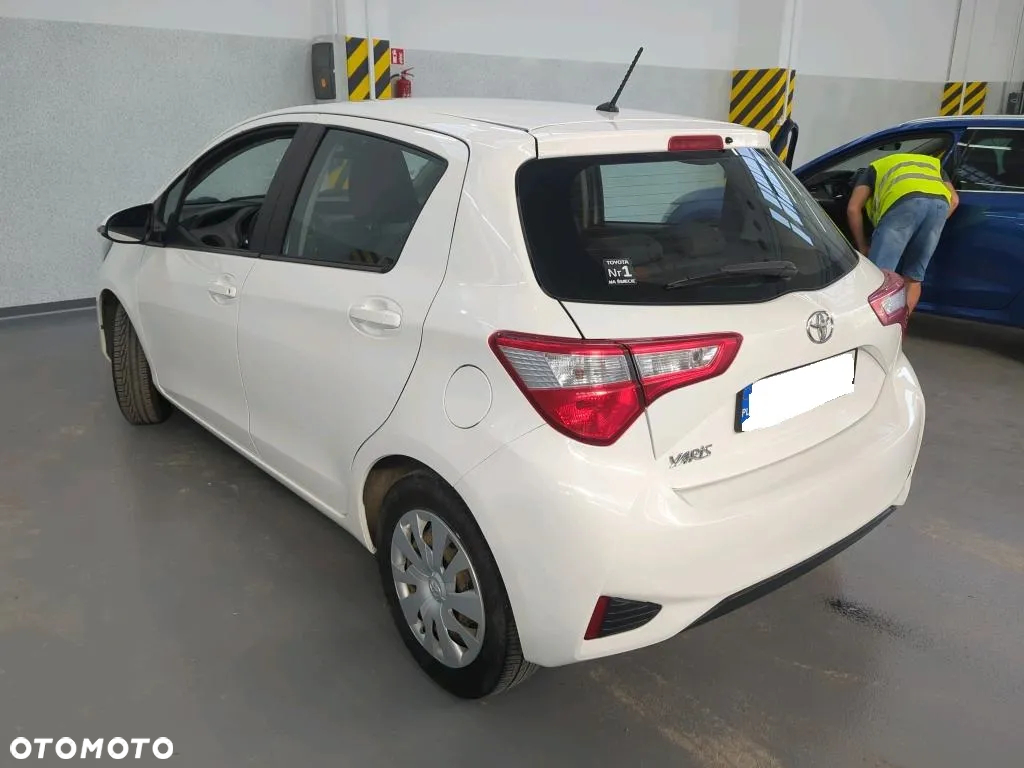 Toyota Yaris 1.0 Active - 3
