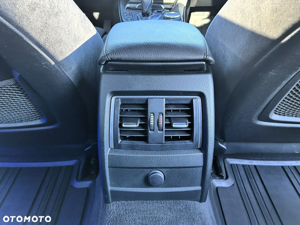 BMW Seria 4 420d M Sport - 34