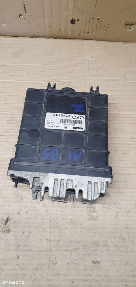 Komputer sterownik silnika Audi A4 B5 1.9 TDI 028906021F - 1