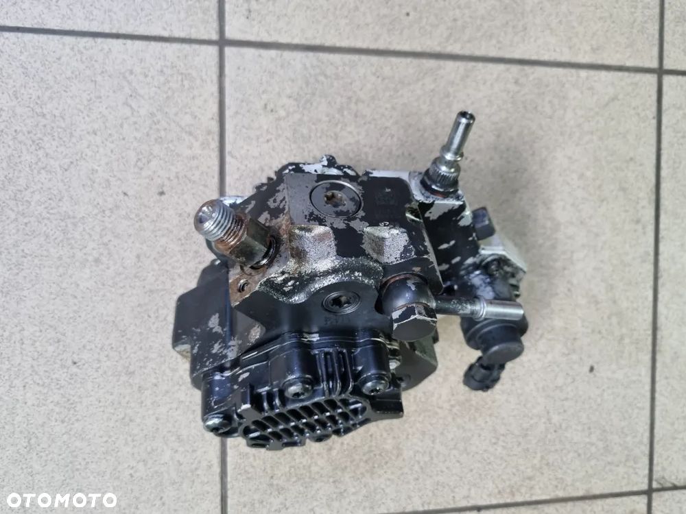 POMPA WTRYSKOWA TRAFIC VIVARO 2.0 DCI 06-14r. - 3