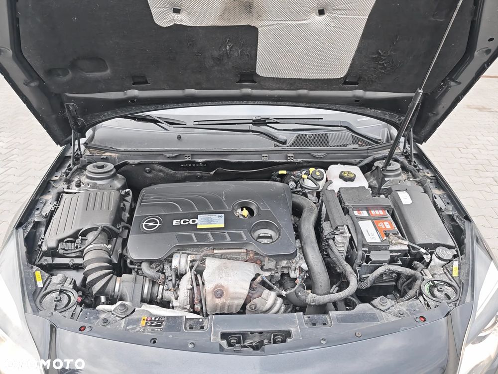 Opel Insignia 1.6 SIDI Turbo Touer Innovation - 34