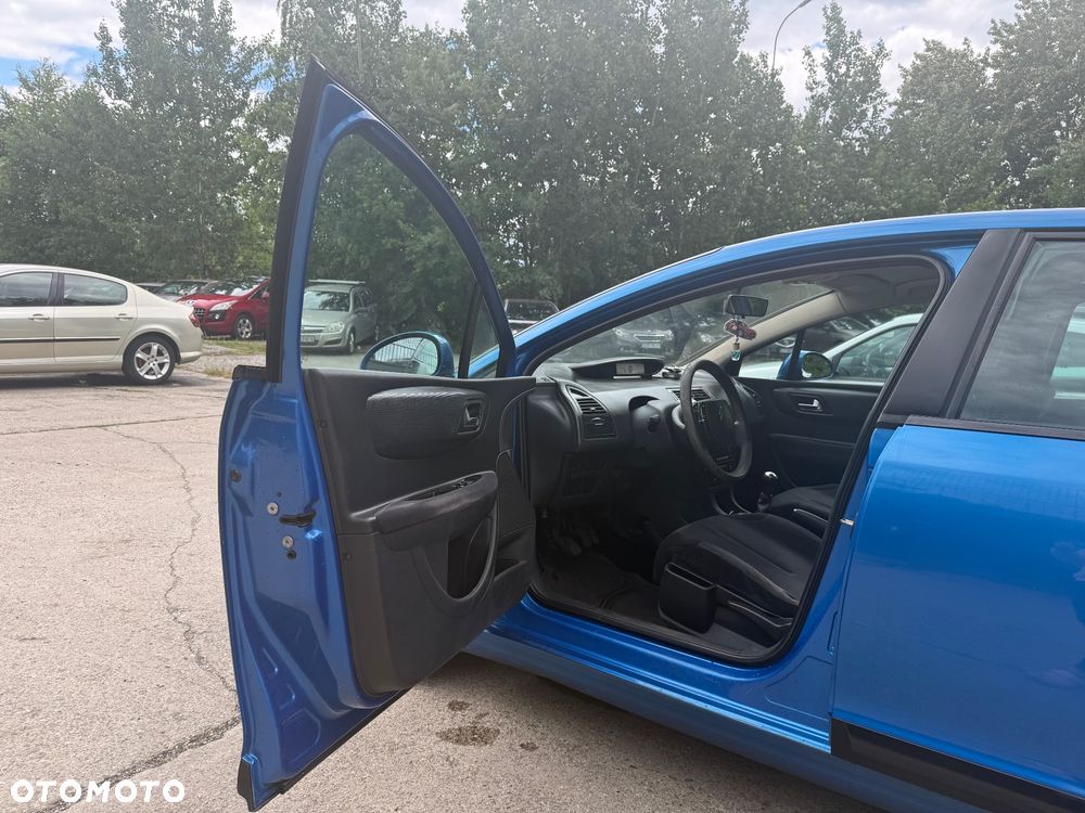 Citroën C4 1.6 HDi My Way - 12