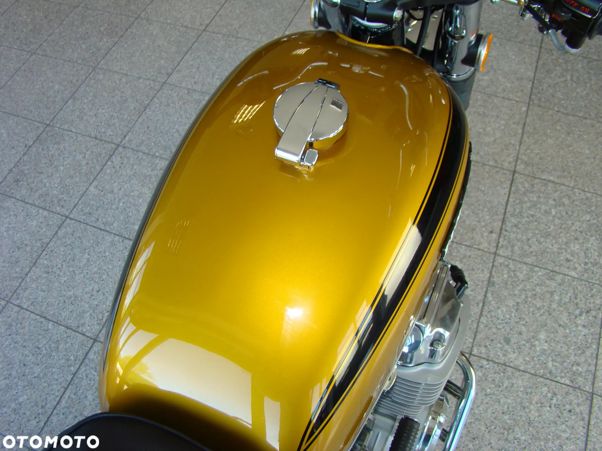 Honda CB - 24